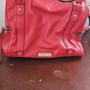 Steve Madden Red Shoulder Bag with Structured Design